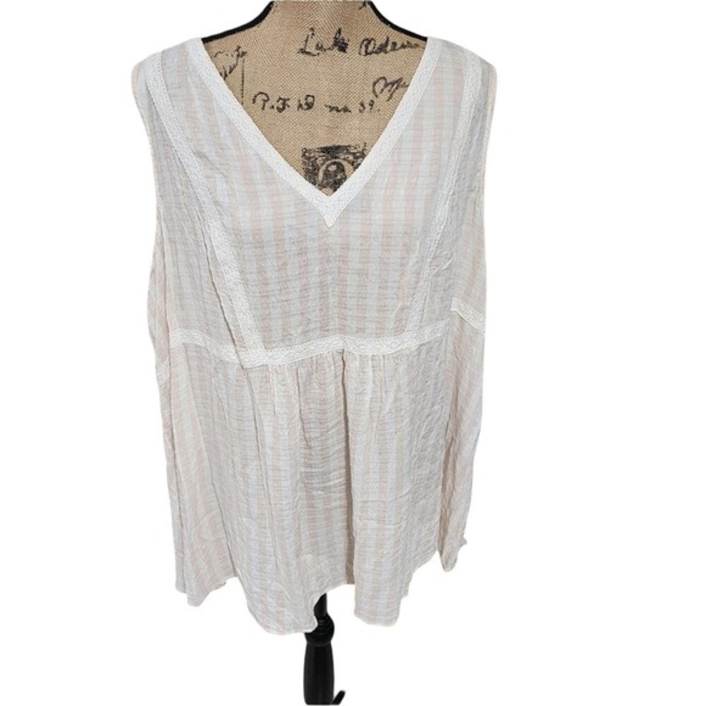 Lane Bryant crocheted lace trim pale peach white seersucker tank top plus 18 2X
